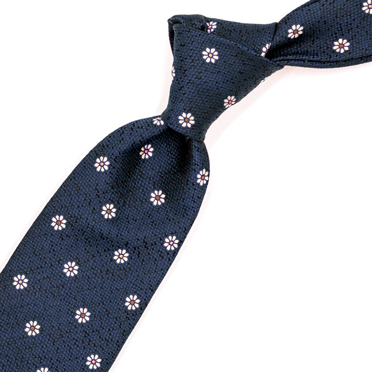 Blue tie with daisies